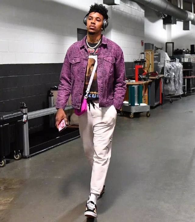 没你这三分赢不了，杨瀚森4中1得3分3板2助5犯，正负值+2