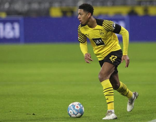 新任国足主教练邵佳一：重塑信心冲击世界杯