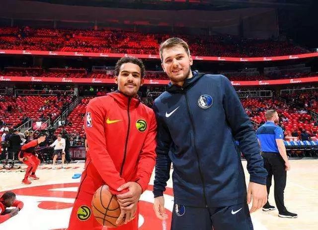 06年季后赛抢7大战科比第四节拒出手引争议