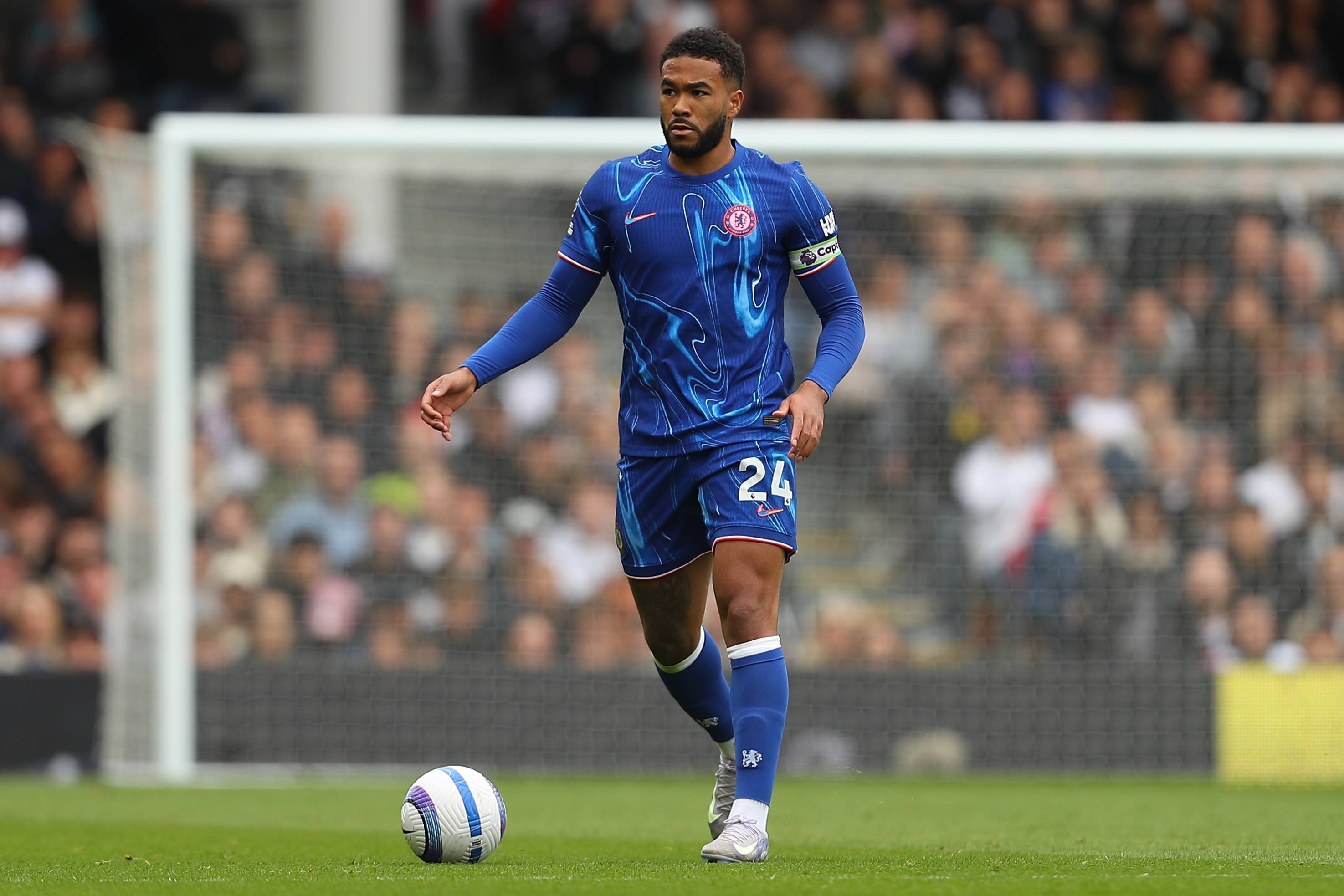 曼联更衣室内讧，拉什福德与队友冲突