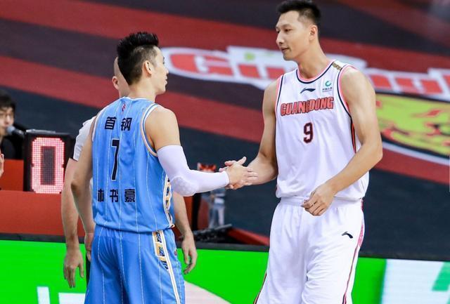 奥斯汀·里夫斯在大学期间的表现