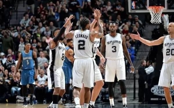 澄迈电竞企业赛巅峰对决，16强战队争夺八强荣耀!