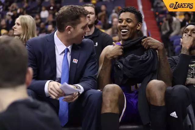 [2026年01月17日]CBA广厦男篮冲击五连胜 今晚对阵广州赛前分享训练图集