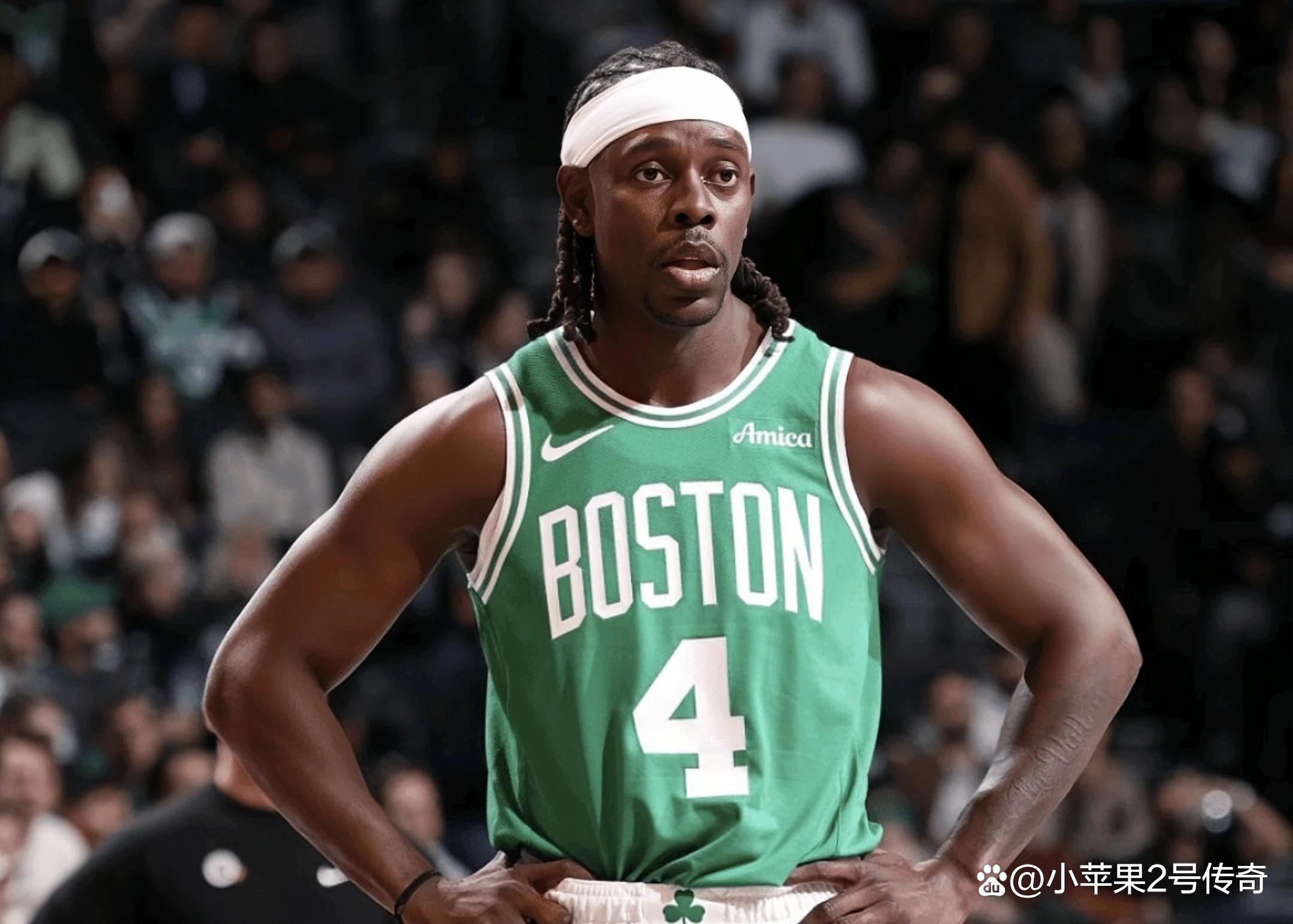 FIFA官方：C罗因直红被禁赛3场，剩余两场被缓期一年执行